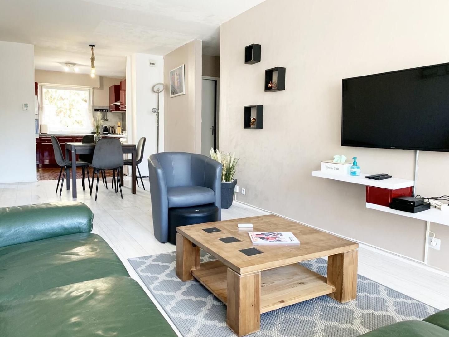 Le Mainvillois - Parking Included Lägenhet Mainvilliers  Exteriör bild